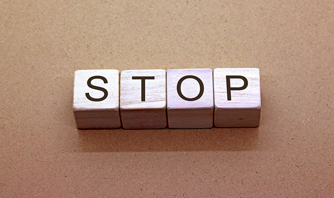 STOPの文字イメージ